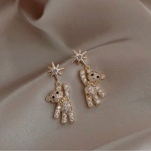 Brand new Cute Little Bear & Eight-pointed Star Pattern Stud Earrings